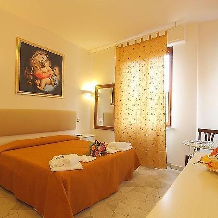 Arcadia Guesthouse Florenz Exterior foto
